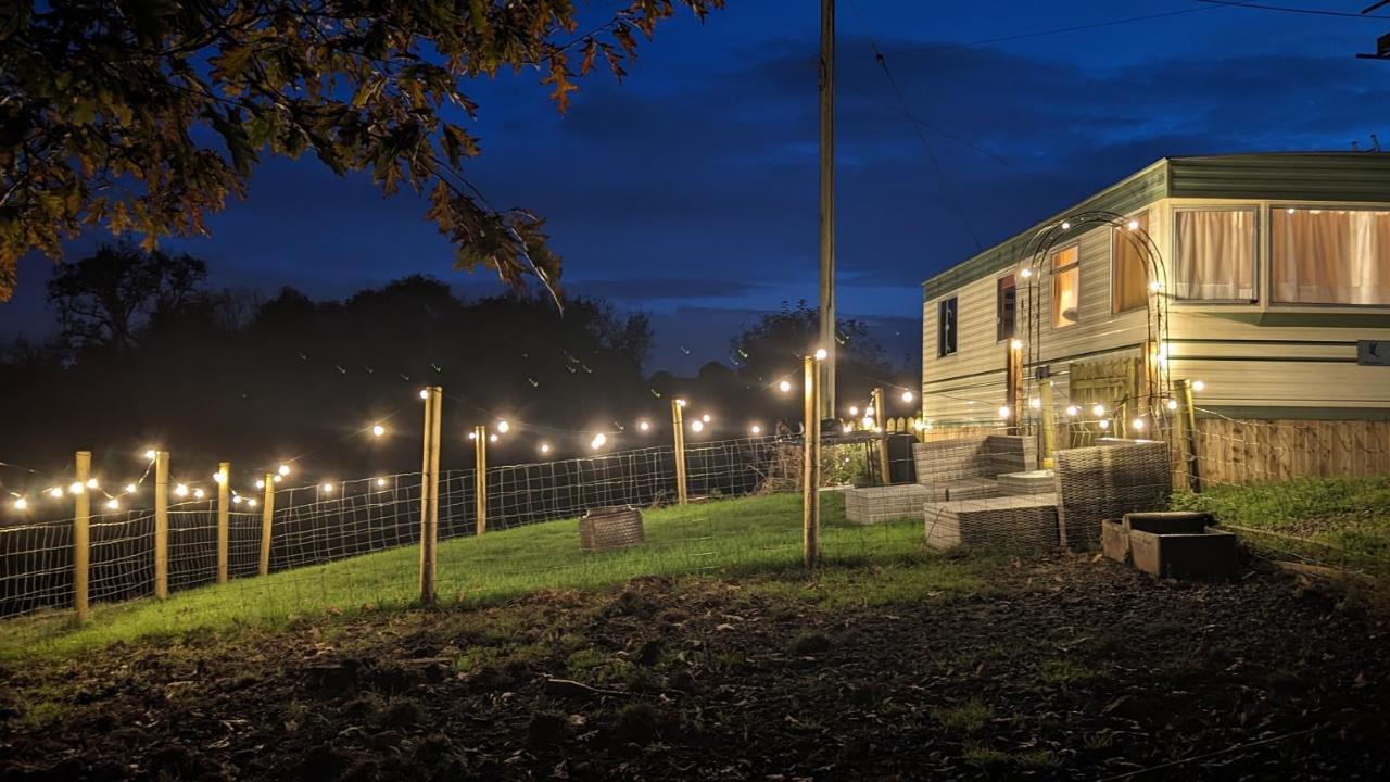 The Piggery Villa Witheridge Exterior photo
